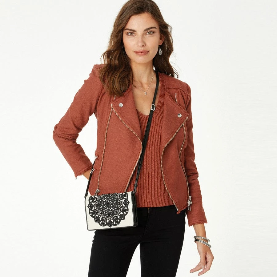 Journey To India Embroidered Organizer 4 Journey To India Embroidered Organizer - Image 4