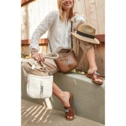 Kyla Shoulderbag -Brighton kyla shoulderbag white 3 267a2e5a 93c6 4b7c ad28 9b86a0f3fce3